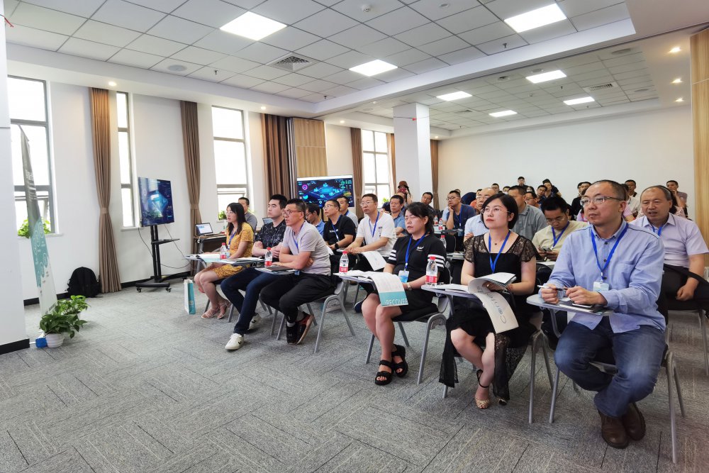 深度交流，电子科技大学国培基地甘肃班来访云祺科技