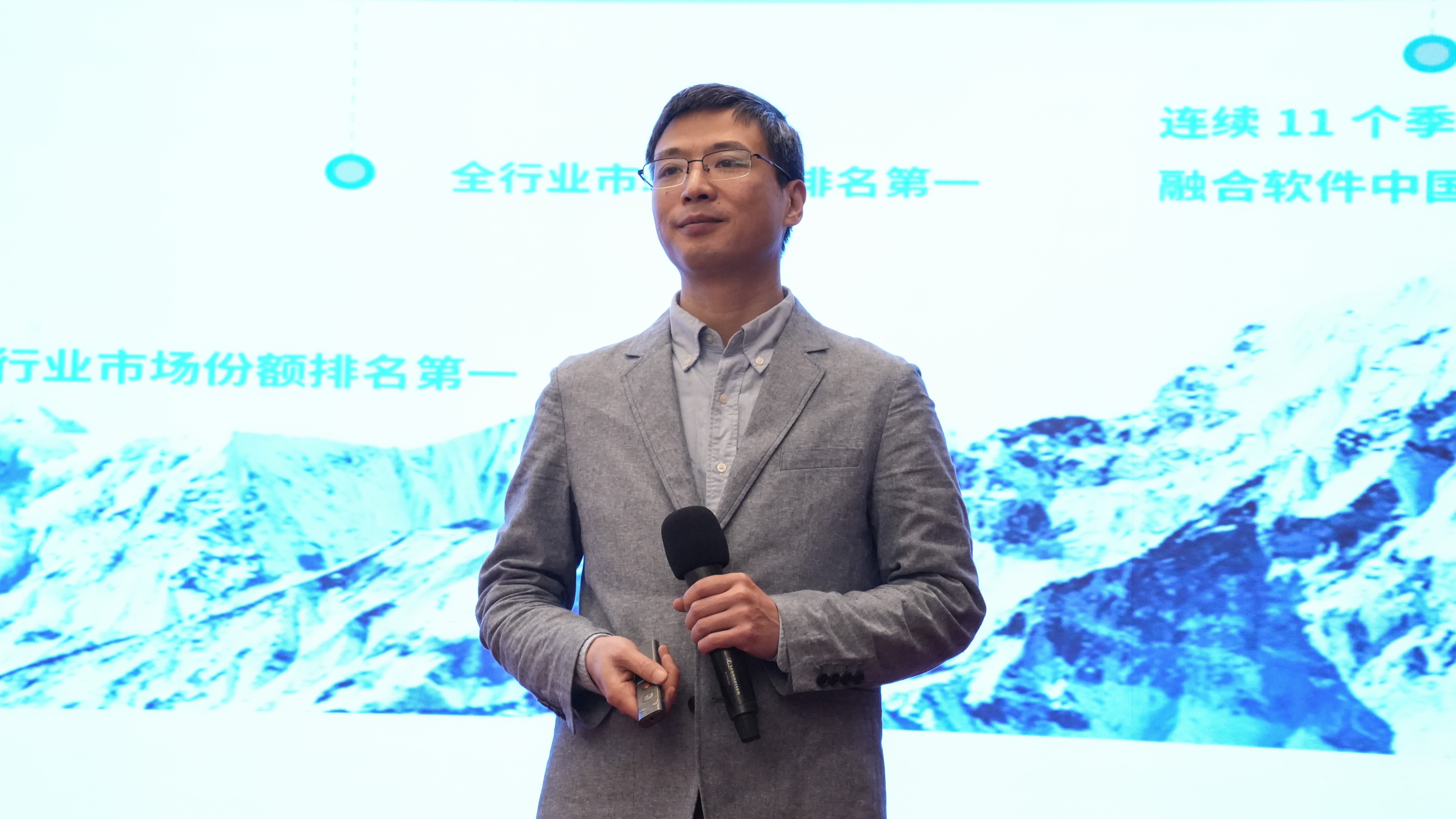 云祺科技生态伙伴——志凌海纳SmartX解决方案专家唐群